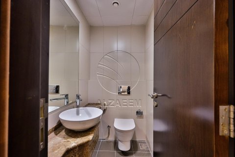 Квартира с 2 спальнями в Al Khalidiya, ОАЭ №91023 25
