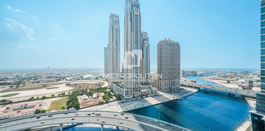 3 bedrooms Penthouse in Urban Oasis, UAE No. 9642