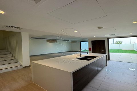 Townhouse de 2 dormitorios en  Yas Acres, UAE No. 27736 7