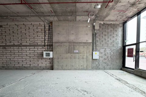 Commercial property de 96m² en Jumeirah Village Circle, UAE No. 79972 4
