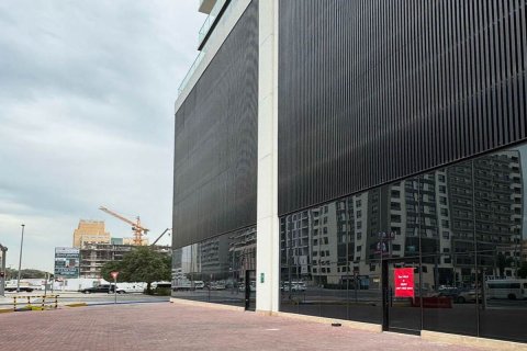 Commercial property de 96m² en Jumeirah Village Circle, UAE No. 79972 8