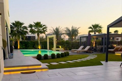 Villa de 5 dormitorios en DAMAC Hills (Akoya by DAMAC), UAE No. 91679 11