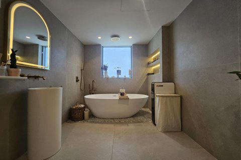 Apartment de 4 dormitorios en Executive Towers, UAE No. 91680 7