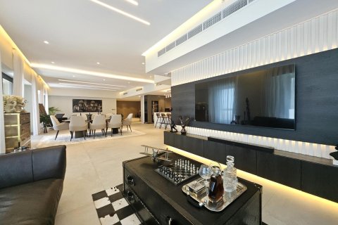 Apartment de 4 dormitorios en Executive Towers, UAE No. 91680 18