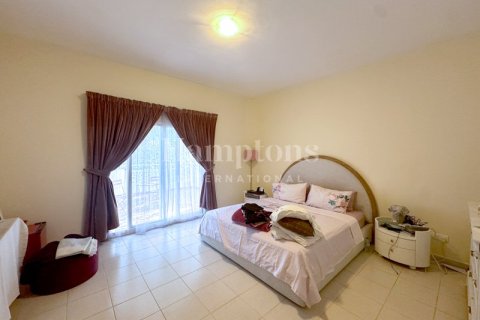 4 غرف نوم فيلا في Meadows 1, الإمارات العربية المتحدة رقم 73164 12