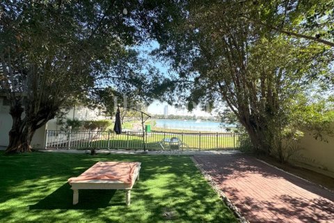 4 غرف نوم فيلا في Meadows 1, الإمارات العربية المتحدة رقم 73164 17