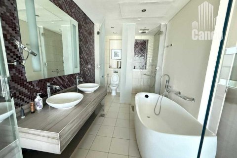 3 غرف نوم شقة في Paramount Tower Hotel & Residences, الإمارات العربية المتحدة رقم 79313 15