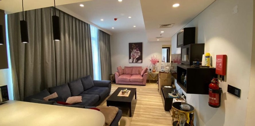 Appartement de 2 chambres à Dubai, UAE No. 100005