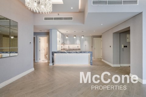 Appartement de 3 chambres à Rimal, UAE No. 74671 6