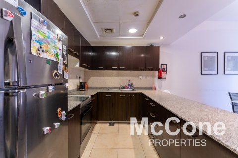 Appartement de 2 chambres à Remraam, UAE No. 74670 5