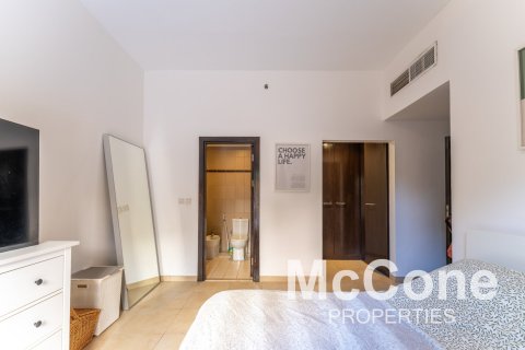 Appartement de 2 chambres à Remraam, UAE No. 74670 9