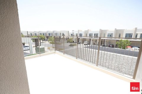 4 bedrooms Villa in Dubai, UAE No. 101342 7