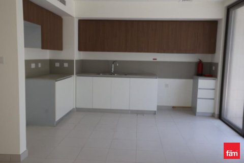 4 bedrooms Villa in Dubai, UAE No. 101342 12