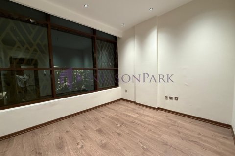 3 bedrooms Apartment in Doha, Qatar No. 57765 12