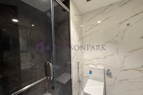 3 bedrooms Apartment in Doha, Qatar No. 57765 11