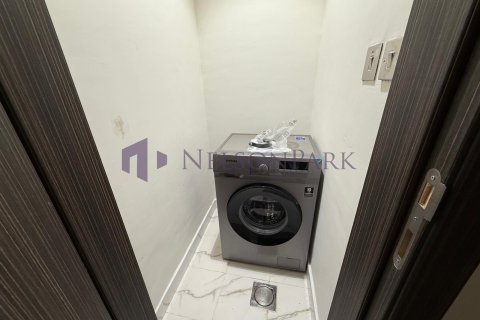 3 bedrooms Apartment in Doha, Qatar No. 57765 6