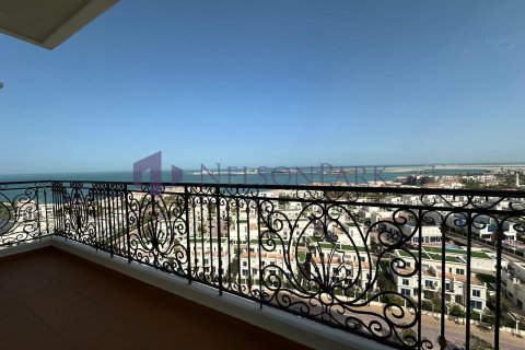 3 bedrooms Apartment in Doha, Qatar No. 57764 14