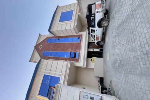 3 bedrooms Apartment in Riyadh, Saudi Arabia No. 67352 6