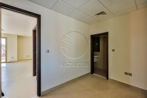 3 bedrooms Townhouse in Khalifa City, UAE No. 90247 8