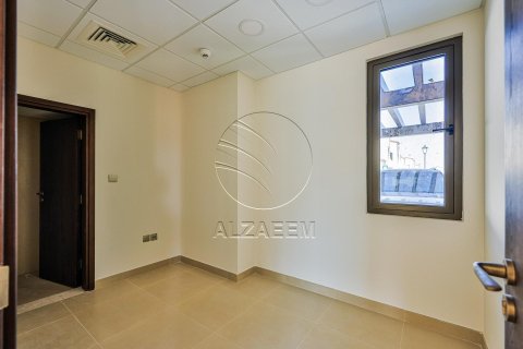 3 bedrooms Townhouse in Khalifa City, UAE No. 90247 7