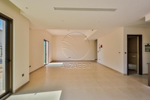 3 bedrooms Townhouse in Khalifa City, UAE No. 90247 22