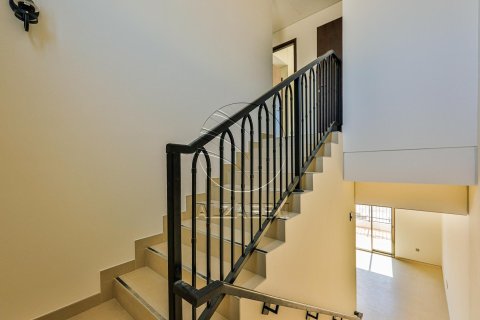 3 bedrooms Townhouse in Khalifa City, UAE No. 90247 10