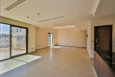 3 bedrooms Townhouse in Khalifa City, UAE No. 90247 23