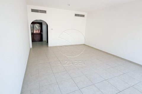 4 غرف نوم فيلا في أبو ظبي, الإمارات العربية المتحدة رقم 90219 5