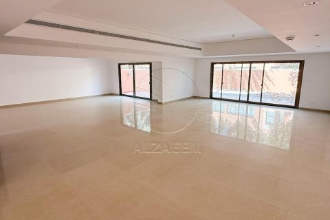 4 غرف نوم فيلا في أبو ظبي, الإمارات العربية المتحدة رقم 90219 15