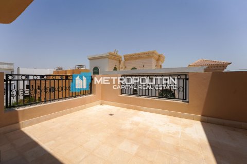 Villa de 4 chambres à Khalifa City, UAE No. 87830 3