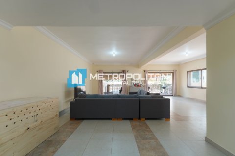Villa de 4 chambres à Khalifa City, UAE No. 87830 18