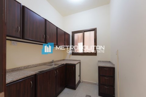 Villa de 4 chambres à Khalifa City, UAE No. 87830 11