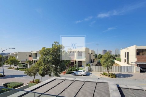 3 غرف نوم فيلا في Flora, الإمارات العربية المتحدة رقم 34515 15