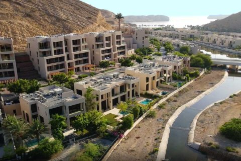 Zaha Parkland в Оман №53243