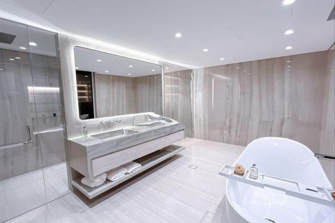 Villa de 5 dormitorios en Jumeirah Islands, UAE No. 88379 3