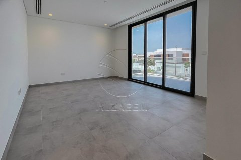 4 bedrooms Villa on the Saadiyat Island, UAE No. 89933 13