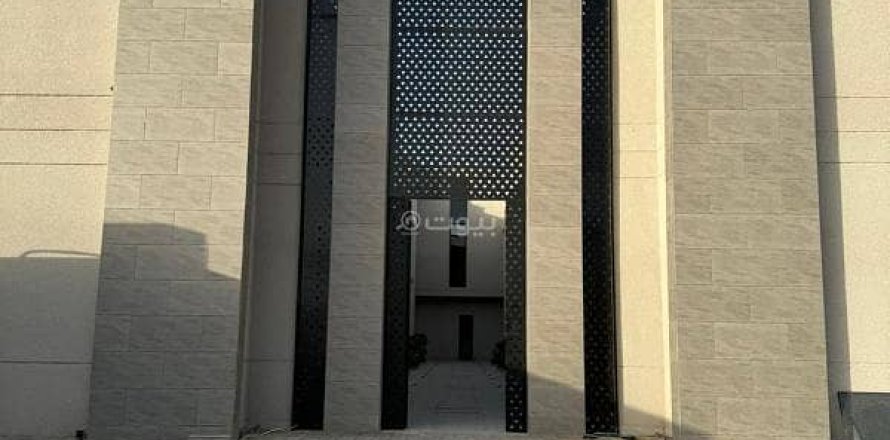 Villa de 3 dormitorios en Riyadh, Saudi Arabia No. 99660