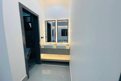 Apartment de 3 dormitorios en Riyadh, Saudi Arabia No. 99661 5