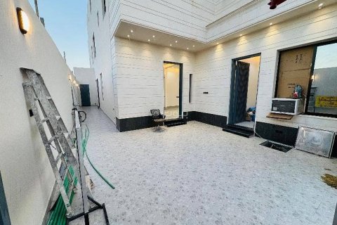 Apartment de 3 dormitorios en Riyadh, Saudi Arabia No. 99661 1