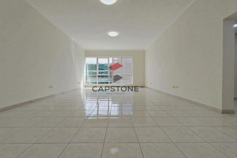 Apartment de 3 dormitorios en Hamdan Street, UAE No. 86374 10