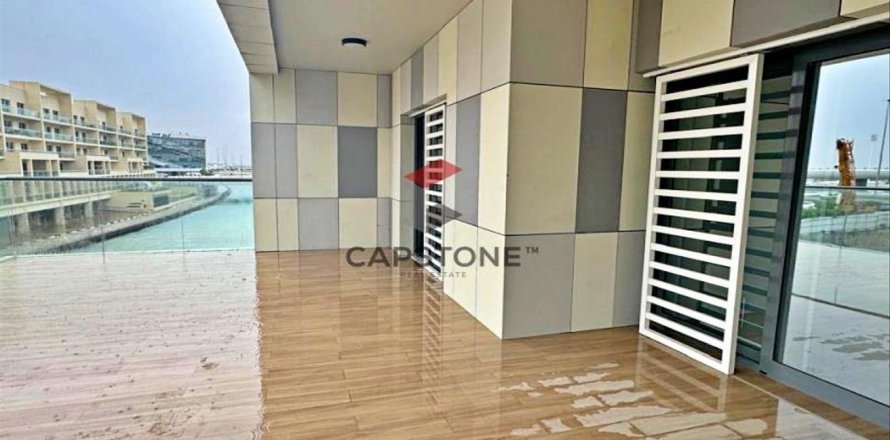 Apartment de 2 dormitorios en Al Raha Beach, UAE No. 86396