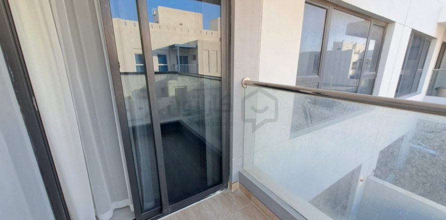 4 bedrooms Villa in Diyar Al Muharraq, Bahrain No. 105497