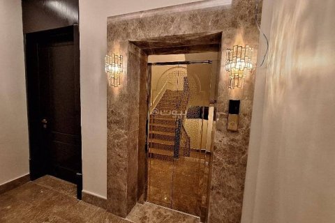 5 bedrooms Apartment in Riyadh, Saudi Arabia No. 60615 4
