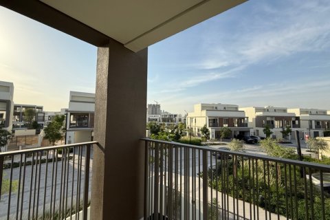 Villa de 4 dormitorios en Dubai, UAE No. 103598 17