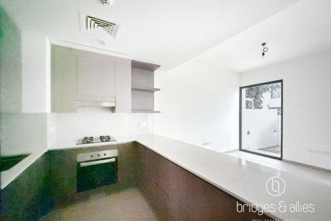 Villa de 4 dormitorios en Dubai, UAE No. 103615 4