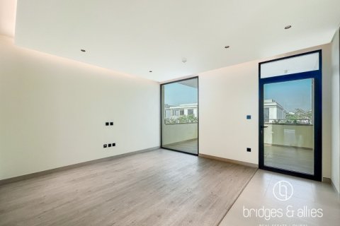 Villa de 4 dormitorios en Dubai, UAE No. 103612 8