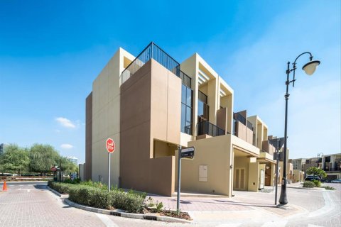 Таунхаус с 4 спальнями в Dubai Sports City, ОАЭ №89707 19
