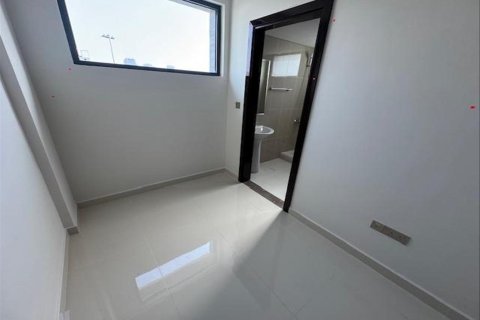 Villa de 6 dormitorios en DAMAC Hills (Akoya by DAMAC), UAE No. 89704 29