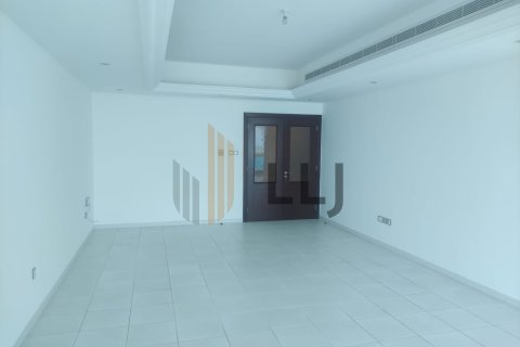 Apartment de 4 dormitorios en Abu Dhabi, UAE No. 83299 7