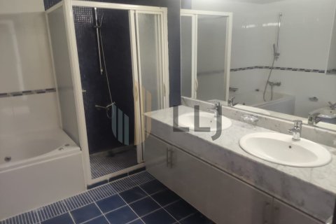 Apartment de 4 dormitorios en Abu Dhabi, UAE No. 83299 4